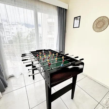 Appartement 3br Modern-bohemian Flat In The City-center Kyrenia! *