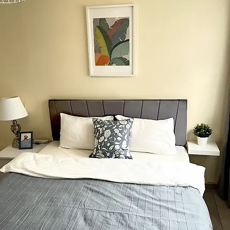 3br Modern-bohemian Flat In The City-center Kyrenia!