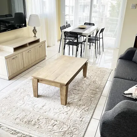 3br Modern-bohemian Flat In The City-center Kyrenia!