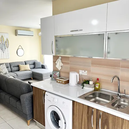 Apartment 3br Modern-bohemian Flat In The City-center Kyrenia! *