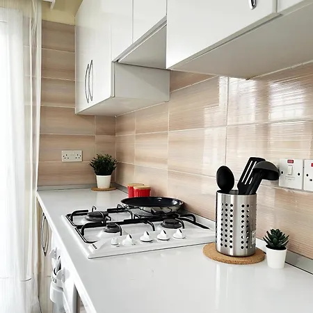 3br Modern-bohemian Flat In The City-center Kyrenia! Appartamento *